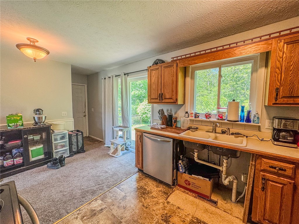 258 Huffer Road Parma, NY 14468 - Photo 21 of 40