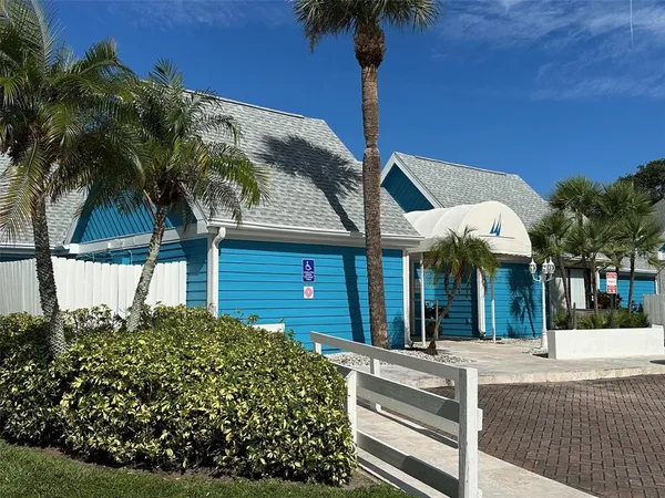 $1,500 | 455 Alt 19, Unit 13, Palm Harbor, FL 34683