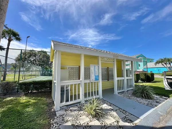 $1,500 | 455 Alt 19, Unit 13, Palm Harbor, FL 34683