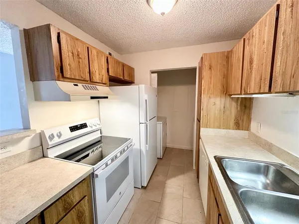 $1,500 | 455 Alt 19, Unit 13, Palm Harbor, FL 34683