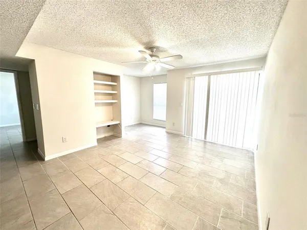 $1,500 | 455 Alt 19, Unit 13, Palm Harbor, FL 34683