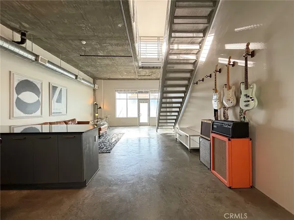 $659,999 | 116 South Harbor Boulevard, Unit 102, Anaheim, CA 92805