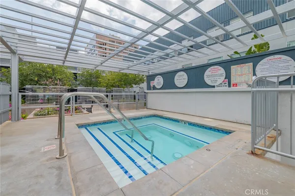 $659,999 | 116 South Harbor Boulevard, Unit 102, Anaheim, CA 92805