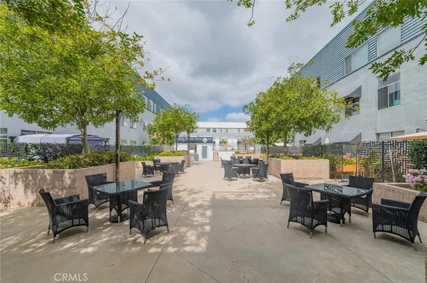 $659,999 | 116 South Harbor Boulevard, Unit 102, Anaheim, CA 92805