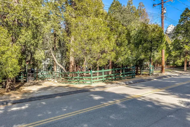 $350,000 | 54820 South Circle Drive, Idyllwild, CA 92549