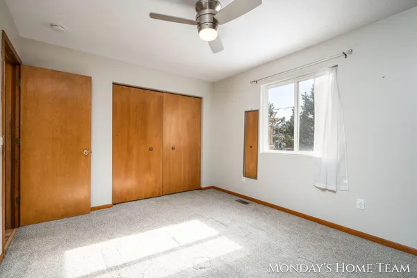 $360,000 | 3334 Hazelnut Drive Northwest, Grand Rapids, MI 49504
