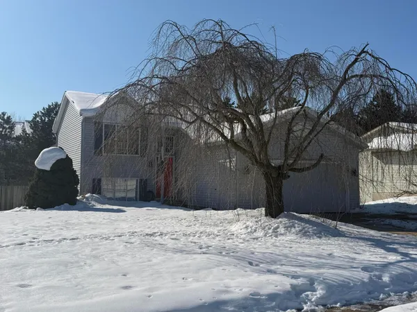 $360,000 | 3334 Hazelnut Drive Northwest, Grand Rapids, MI 49504
