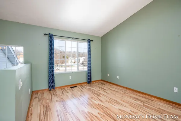 $360,000 | 3334 Hazelnut Drive Northwest, Grand Rapids, MI 49504