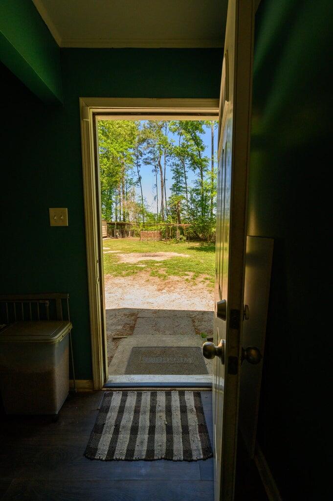 424 Weatherford Road Orangeburg, SC 29115 - Photo 25 of 37 20240415140012024379000000-o