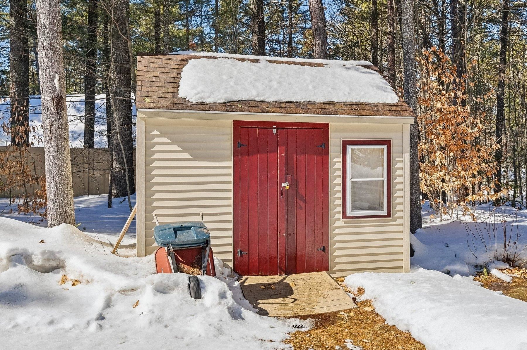 21 Barrington Circle Ossipee, NH 03864 - Photo 23 of 24
