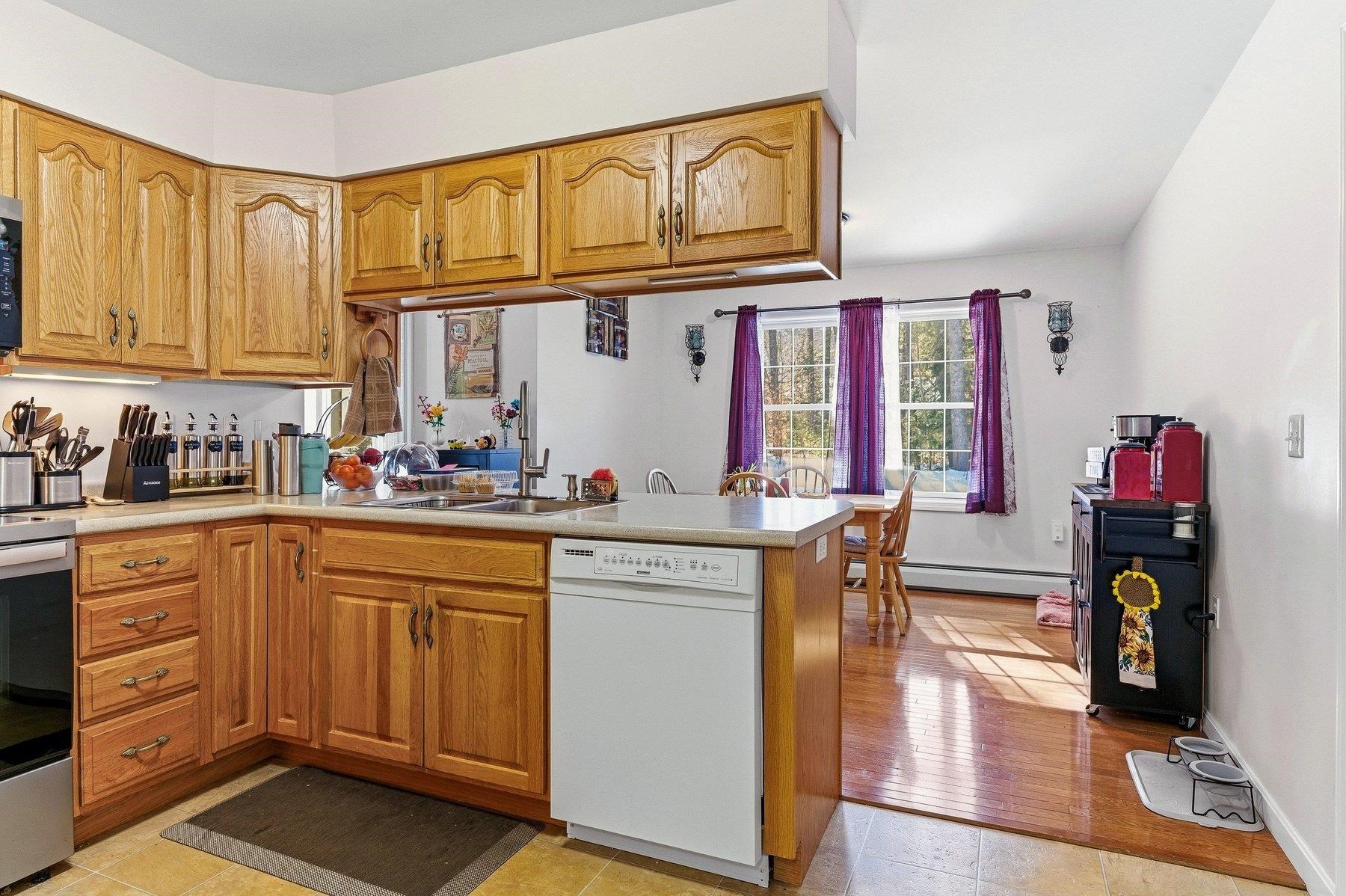 21 Barrington Circle Ossipee, NH 03864 - Photo 4 of 24