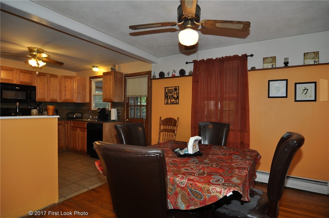 32 Detroit Avenue Warren, RI 02885 - Photo 11 of 30 Gallery Image 11