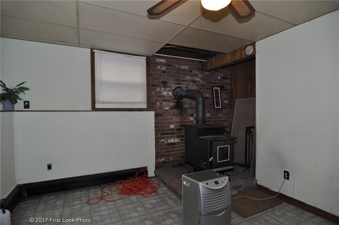 32 Detroit Avenue Warren, RI 02885 - Photo 27 of 30 Gallery Image 27