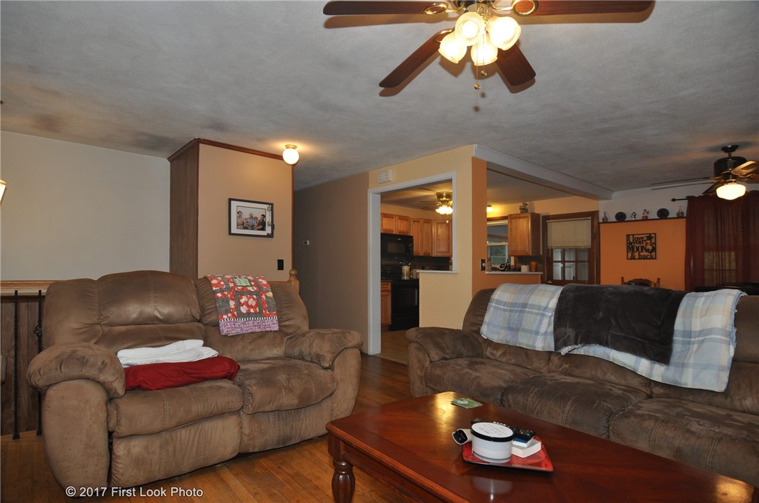 32 Detroit Avenue Warren, RI 02885 - Photo 9 of 30 Gallery Image 9