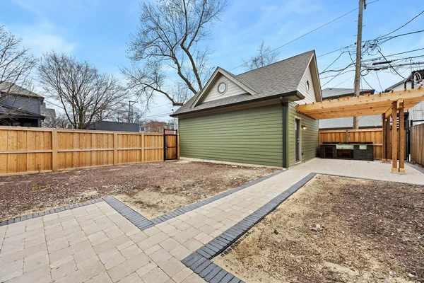 $3,399,000 | 3902 North Hamilton Avenue, Chicago, IL 60618
