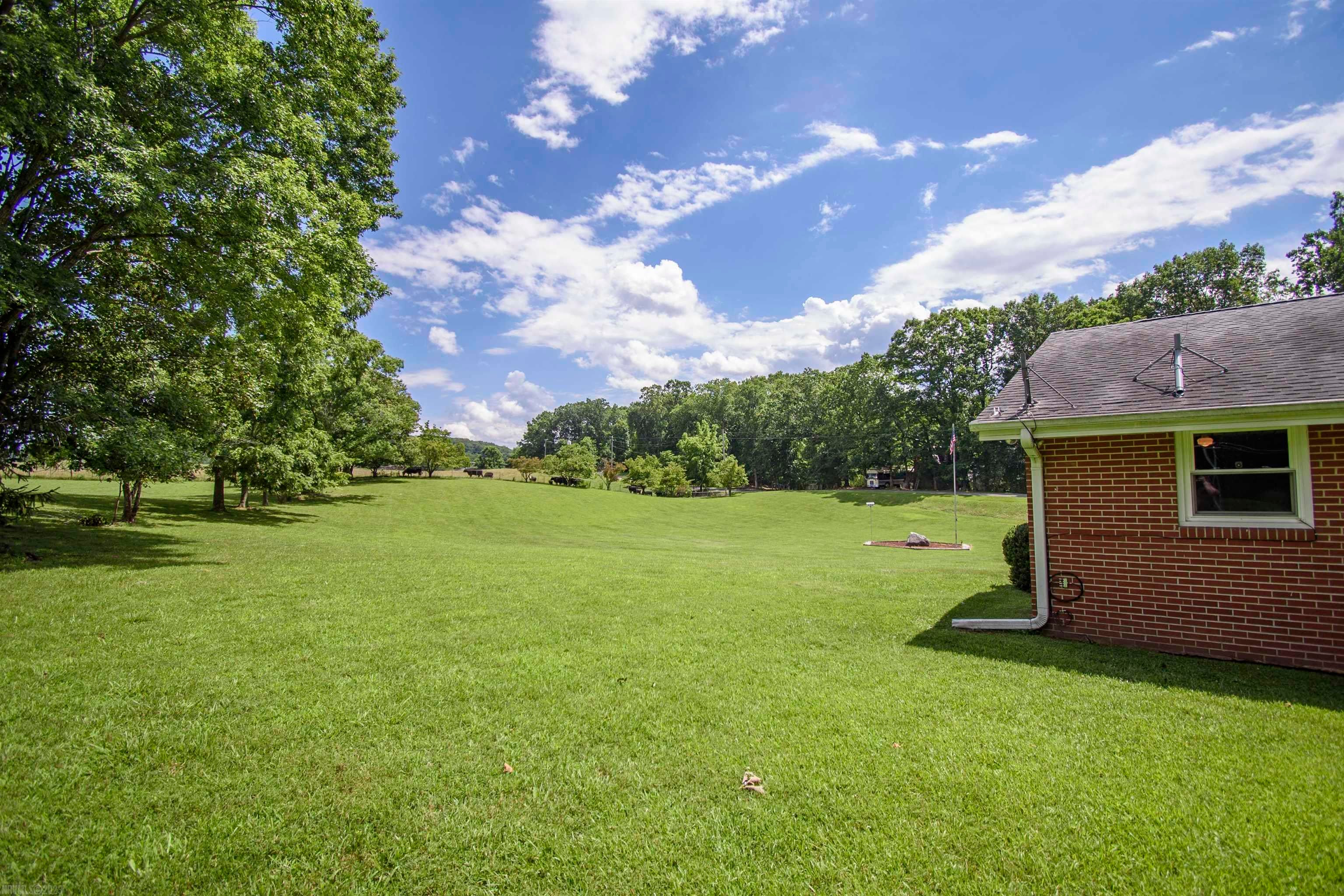 4350 Burma Road Radford, VA 24141 - Photo 6 of 45 Gallery Image 6