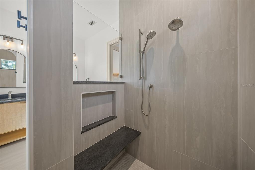 504 Gulf Street Venice, FL 34285 - Photo 22 of 47 a bathroom with a shower