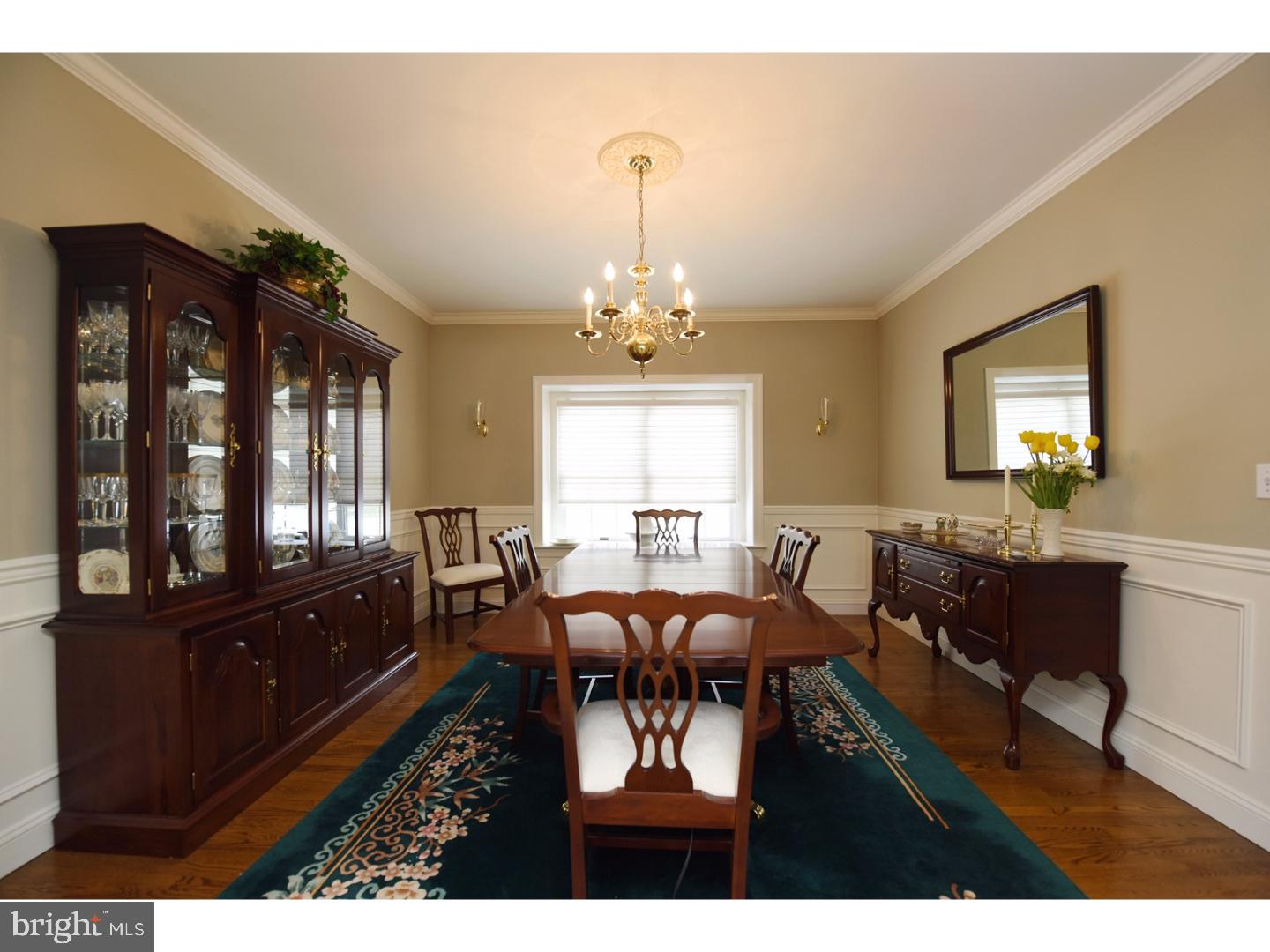 141 Ridgeview Drive Pottstown, PA 19465 - Photo 5 of 25 Dining Room