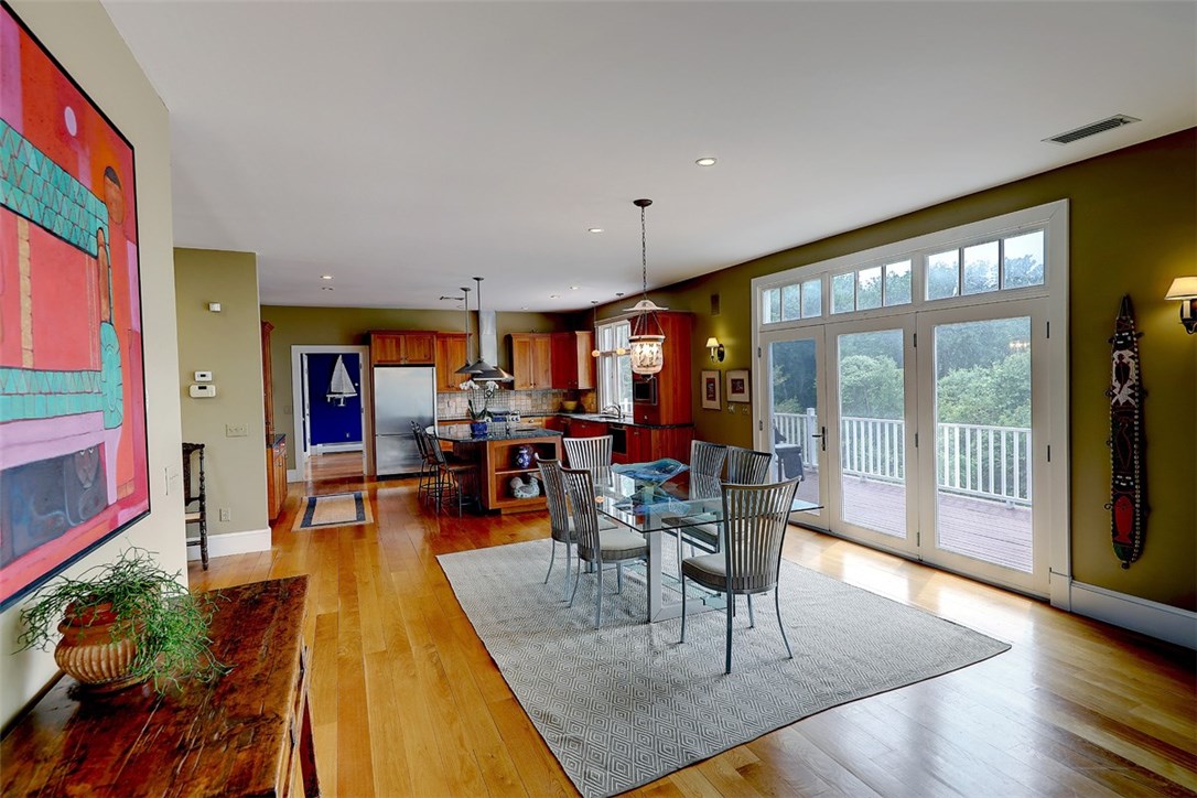 19 Jacobs Point Road Warren, RI 02885 - Photo 13 of 36