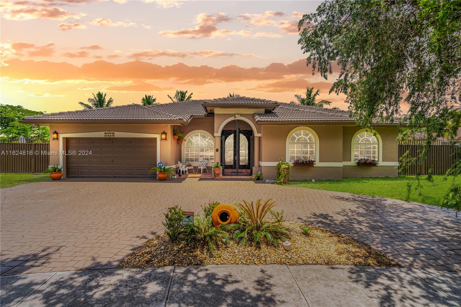 9044 Northwest 172nd Ter