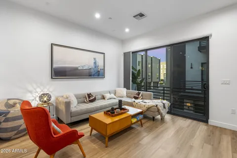$875,000 | 4220 North 32nd Street, Unit 32, Phoenix, AZ 85016