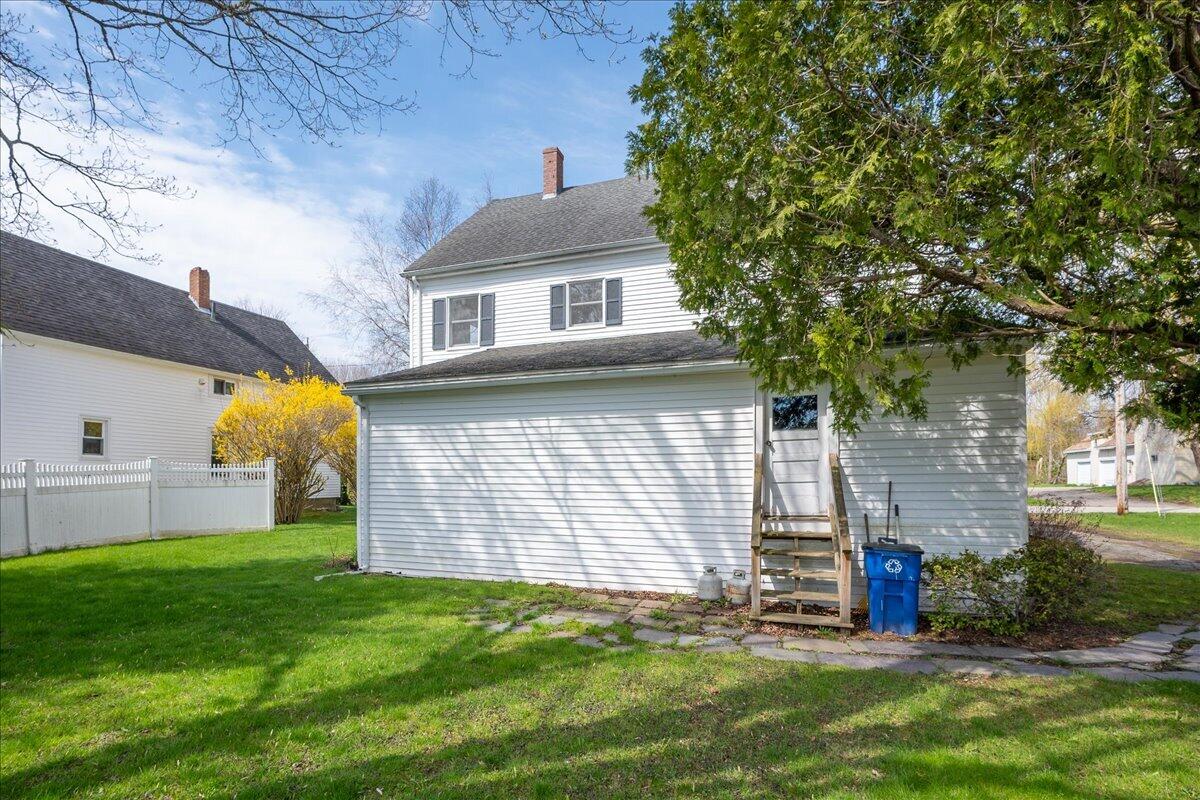 21 Georges Street Thomaston, ME 04861 - Photo 7 of 88 66-21 Georges-66
