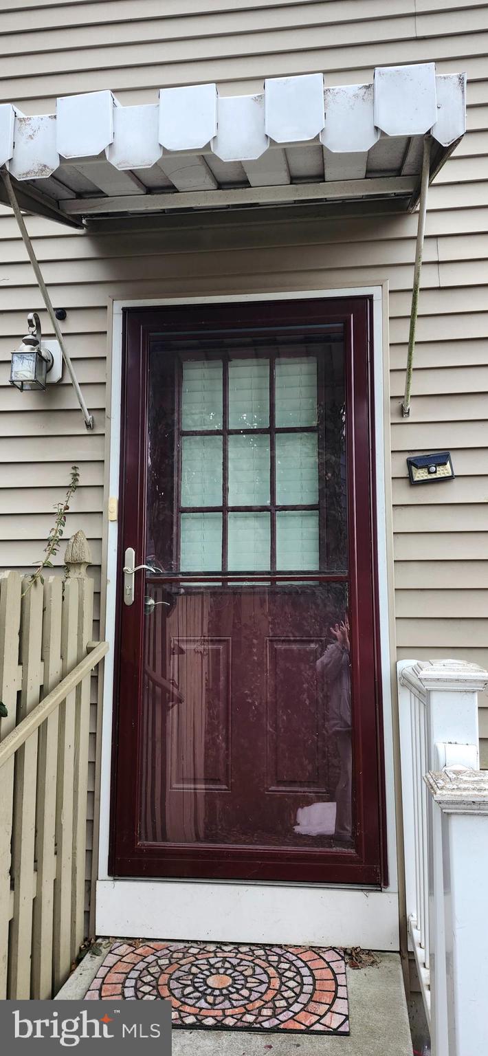 12 George Street Mount Ephraim, NJ 08059 - Photo 3 of 4 In-Law suite private entrance