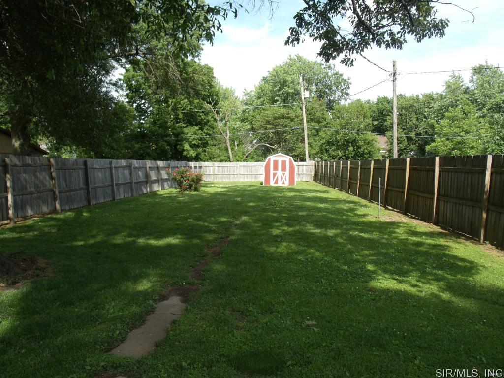 146 North Main Street Hoyleton, IL 62803 - Photo 3 of 9 Gallery Image 3