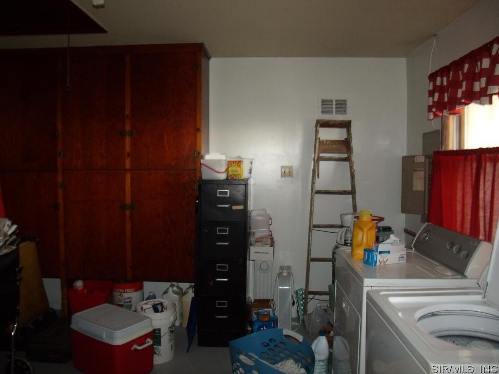 146 North Main Street Hoyleton, IL 62803 - Photo 9 of 9 Gallery Image 9