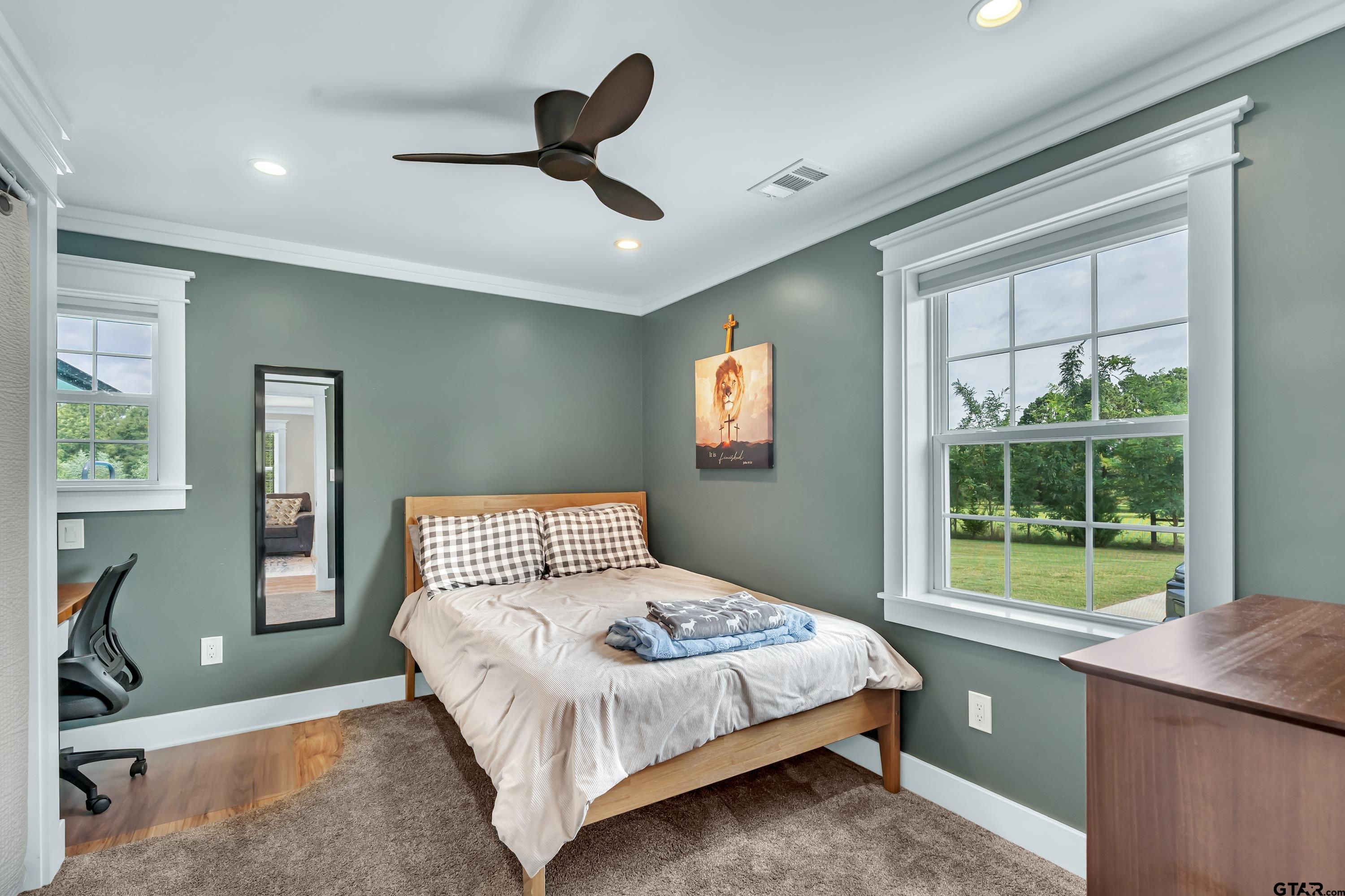 580 Jones Road Longview, TX 75603 - Photo 23 of 48