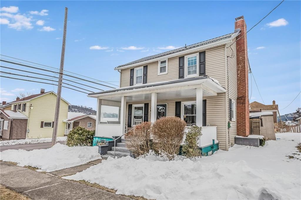 301 8th Street Windber, PA 15963 - Photo 2 of 40