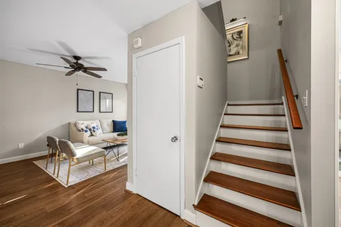 $315,000 | 1300 Fairview Street, Unit B, Houston, TX 77006