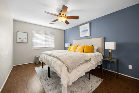 $315,000 | 1300 Fairview Street, Unit B, Houston, TX 77006