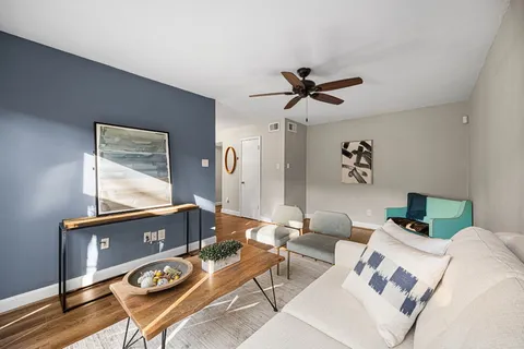 $315,000 | 1300 Fairview Street, Unit B, Houston, TX 77006