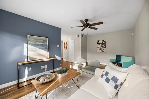 $315,000 | 1300 Fairview Street, Unit B, Houston, TX 77006