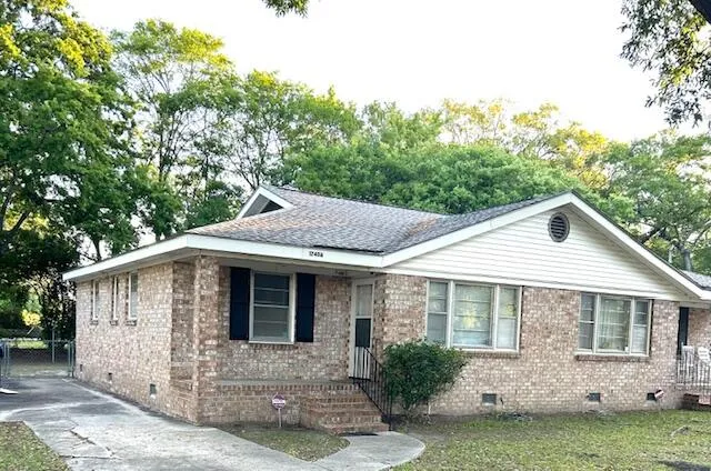 $1,900 | 1740 Pinecrest Road, Unit A, Charleston, SC 29407