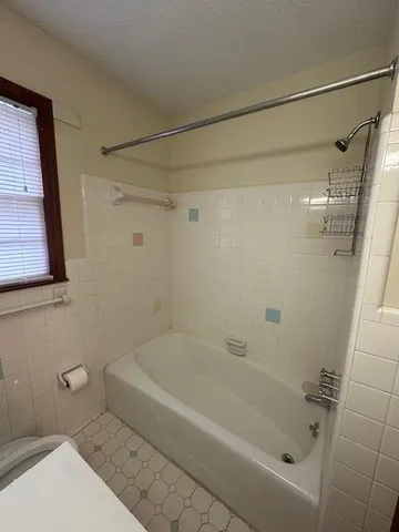 $1,900 | 1740 Pinecrest Road, Unit A, Charleston, SC 29407