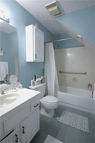 $299,000 | 2503 Audubon Trace, Unit 2503, Jefferson, LA 70121