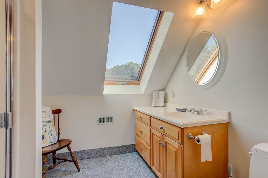 51 Green Road Bolton, MA 01740 - Photo 9 of 25 a utility room with dryer and washer