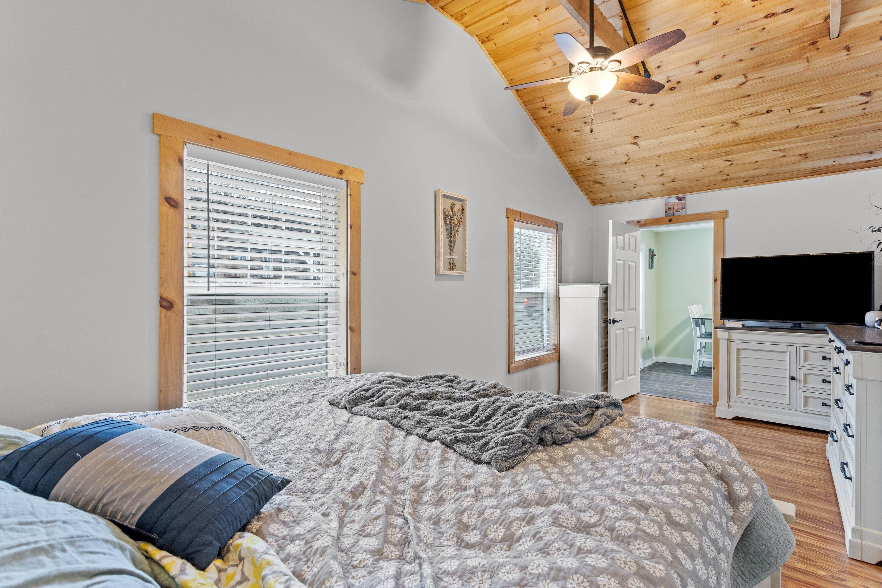 142 Broadway, Unit 3 Dover, NH 03820 - Photo 18 of 43