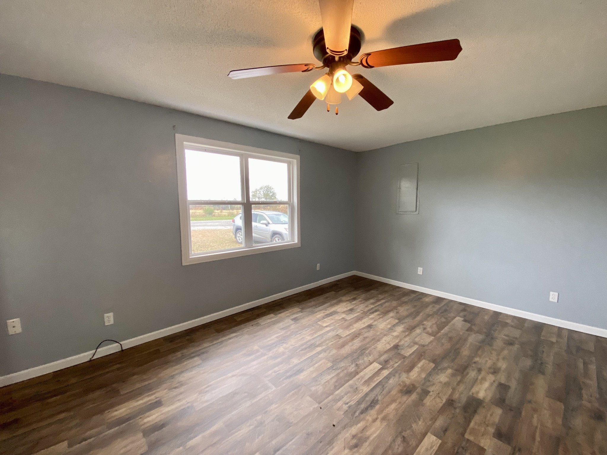 475 Greasy Cove Road Huntland, TN 37345 - Photo 2 of 12 Gallery Image 2