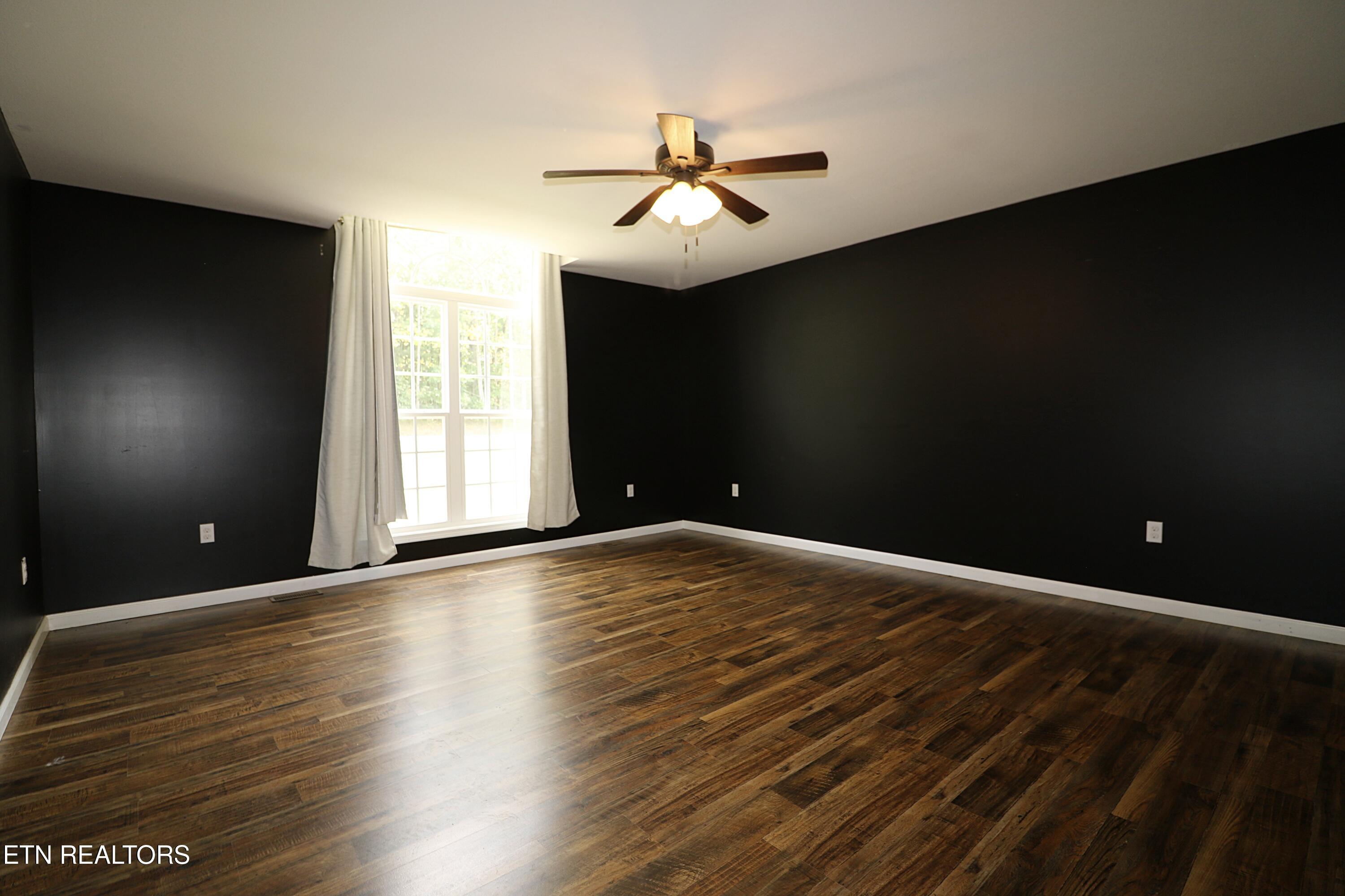 1190 Toomey Road Oneida, TN 37841 - Photo 37 of 48 094A4644