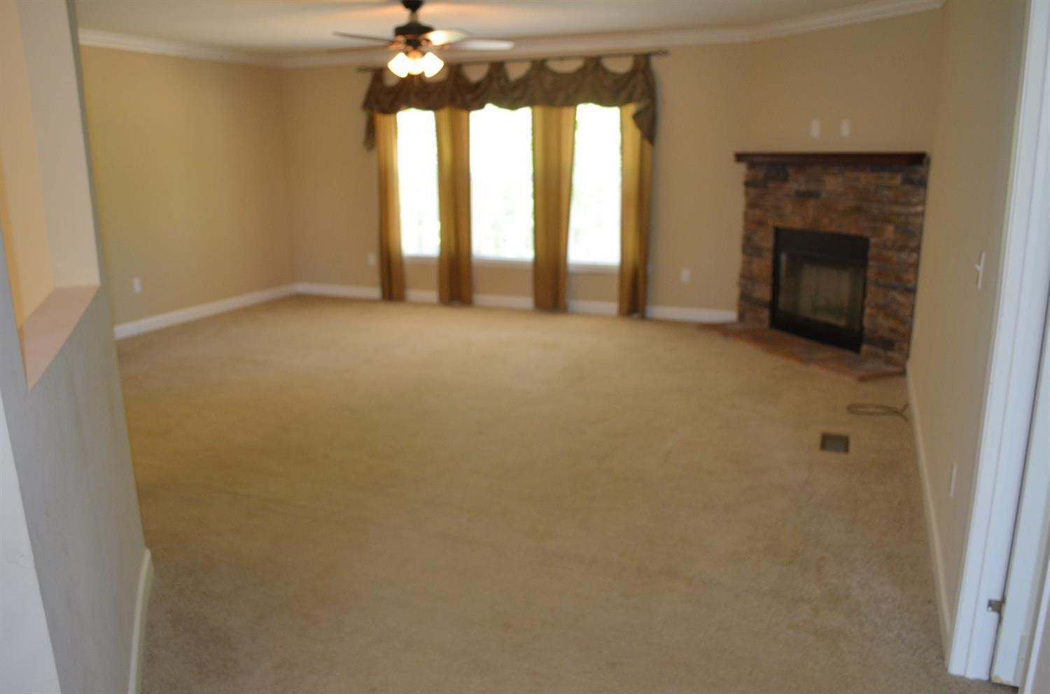 1877 Holly Grove Road Corbin, KY 40701 - Photo 5 of 35 Listing Photo