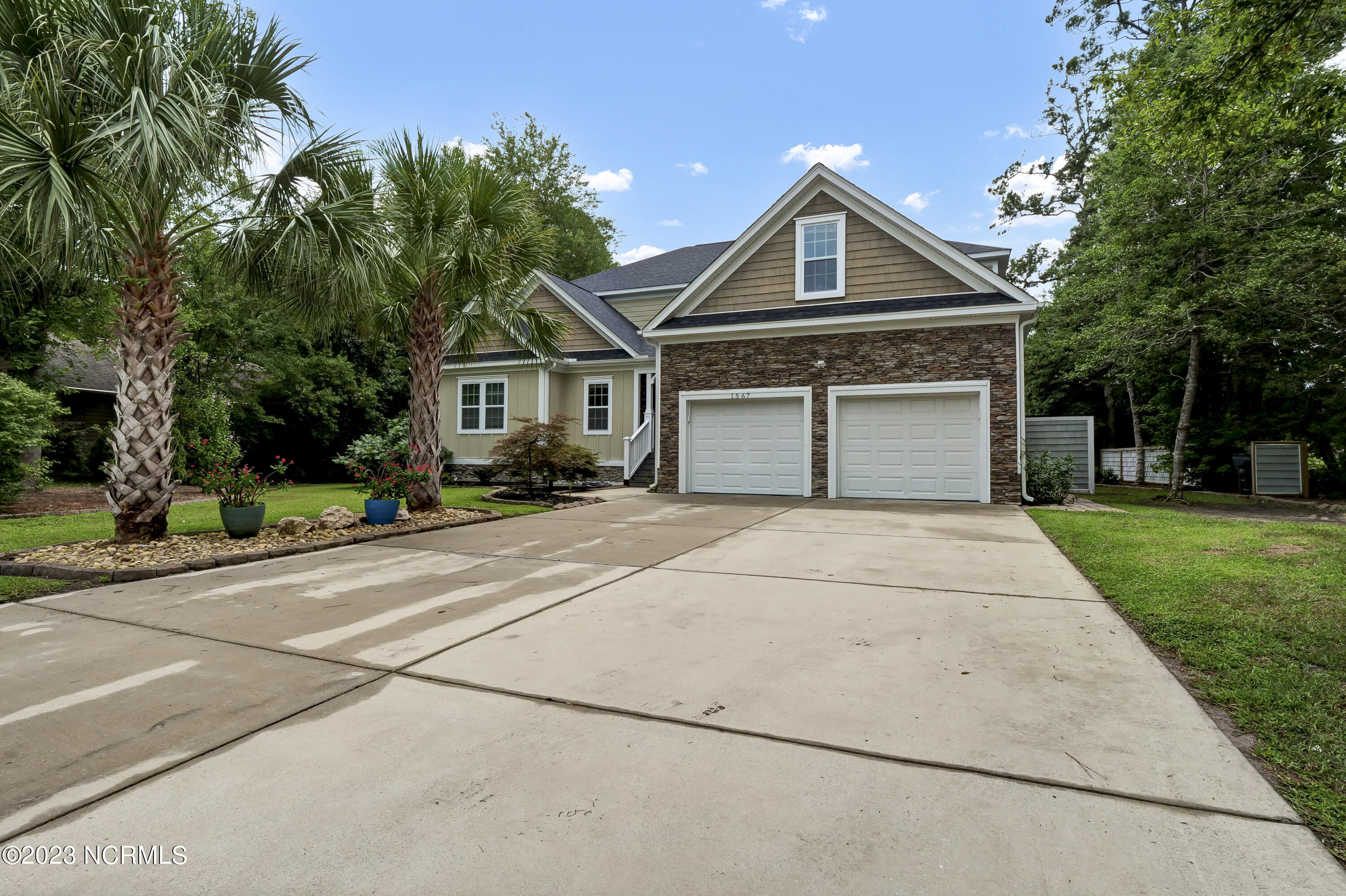 1567 Colonist Square Southwest Ocean Isle Beach, NC 28469 - Photo 2 of 59 002_p4399765
