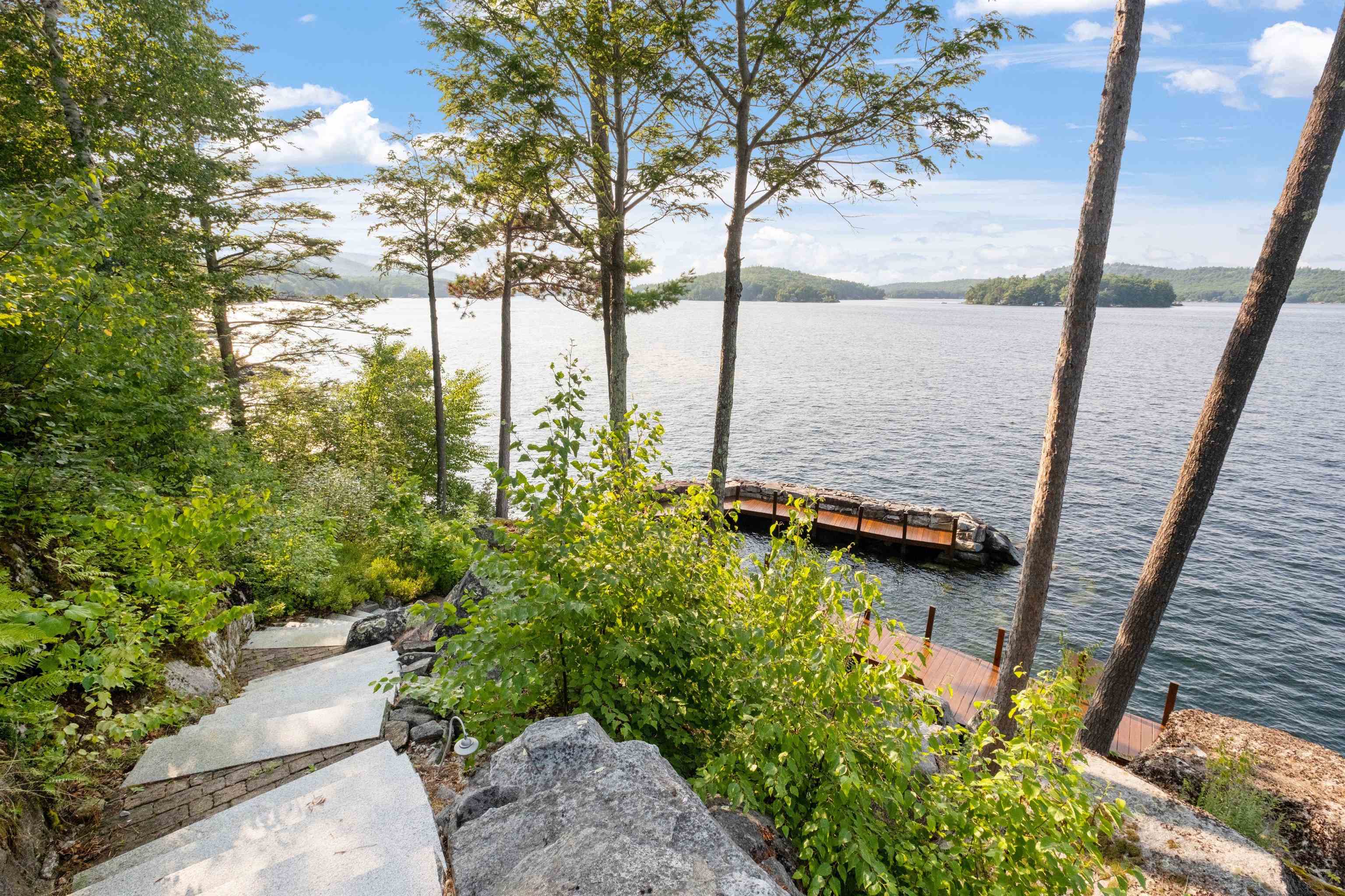 72 Timber Ridge Road Alton, NH 03810 - Photo 10 of 58