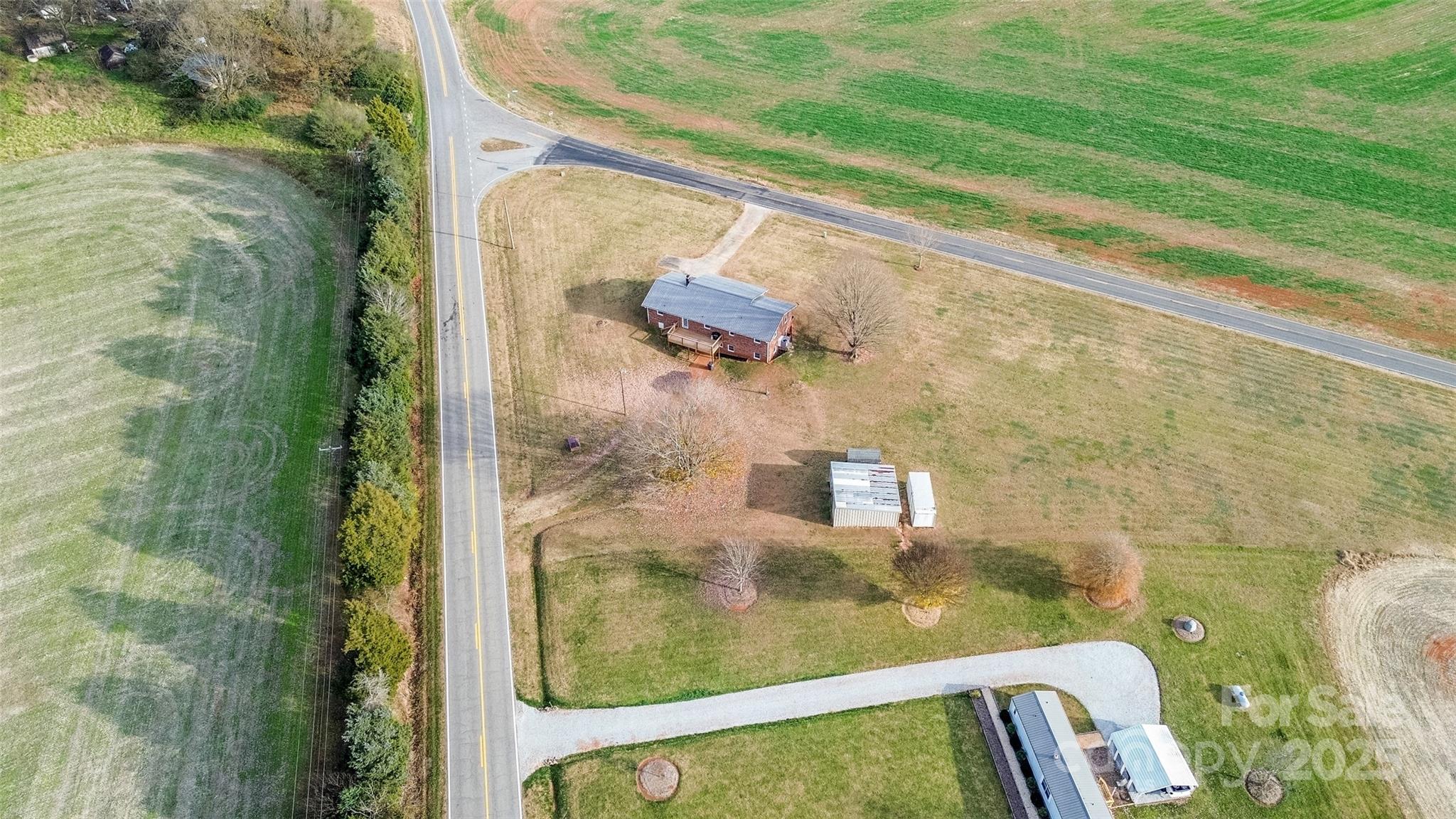 2890 Hobson Road Cleveland, NC 27013 - Photo 38 of 48 a view of a bathroom with a shower