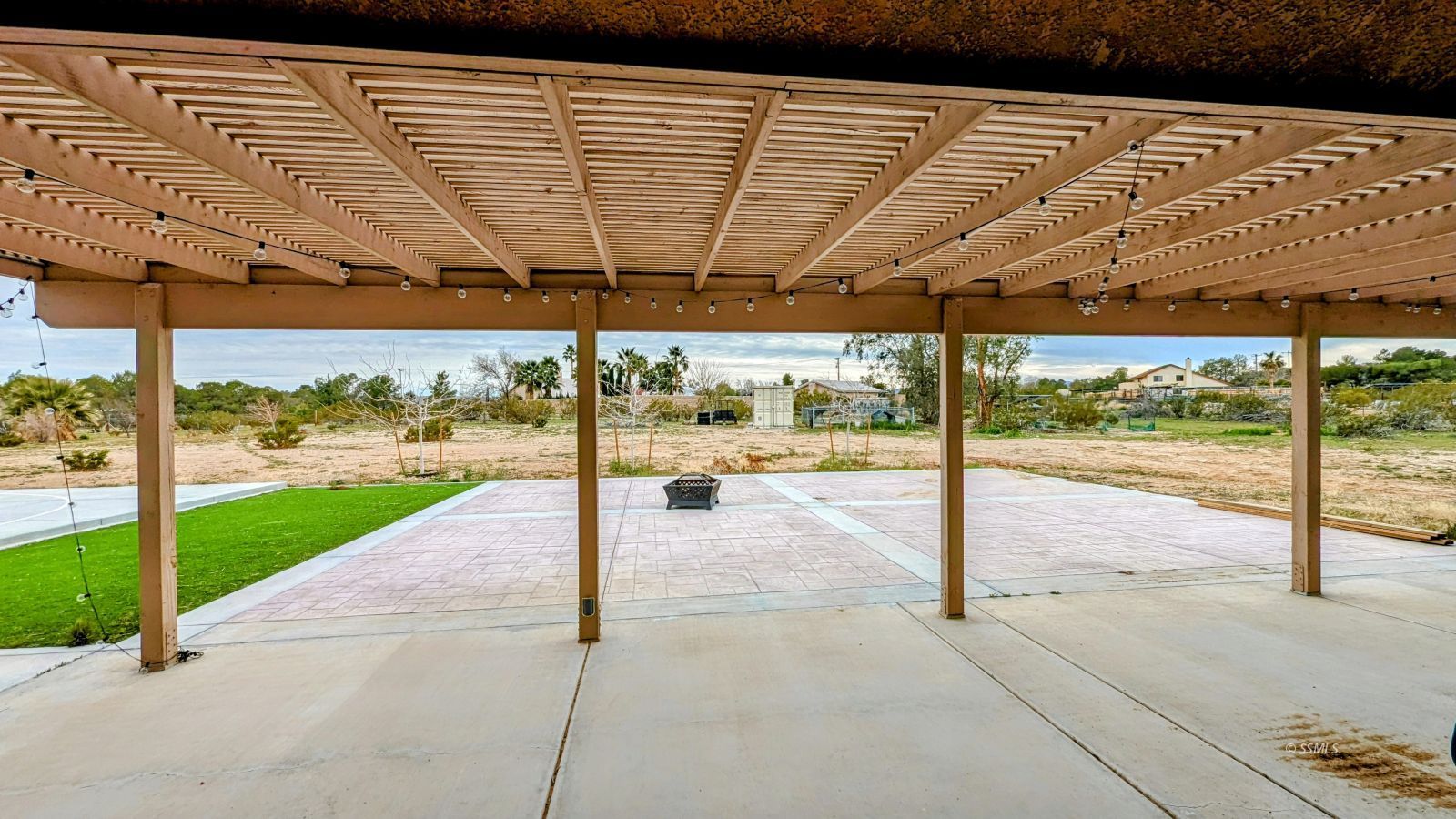 1811 Welcome Way Ridgecrest, CA 93555 - Photo 29 of 34