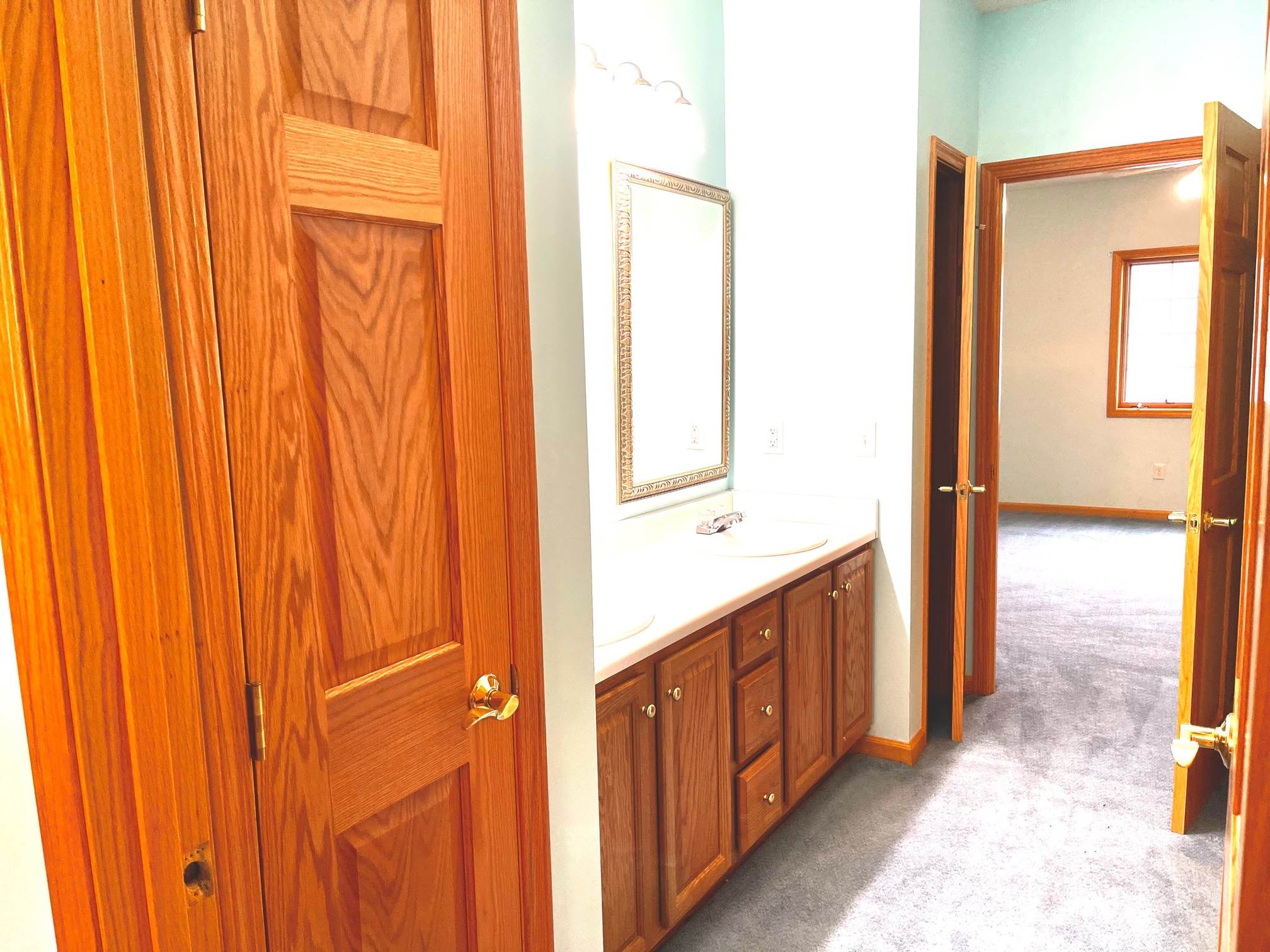 6004 Hollopeter Road Leo, IN 46765 - Photo 26 of 36 Gallery Image 26