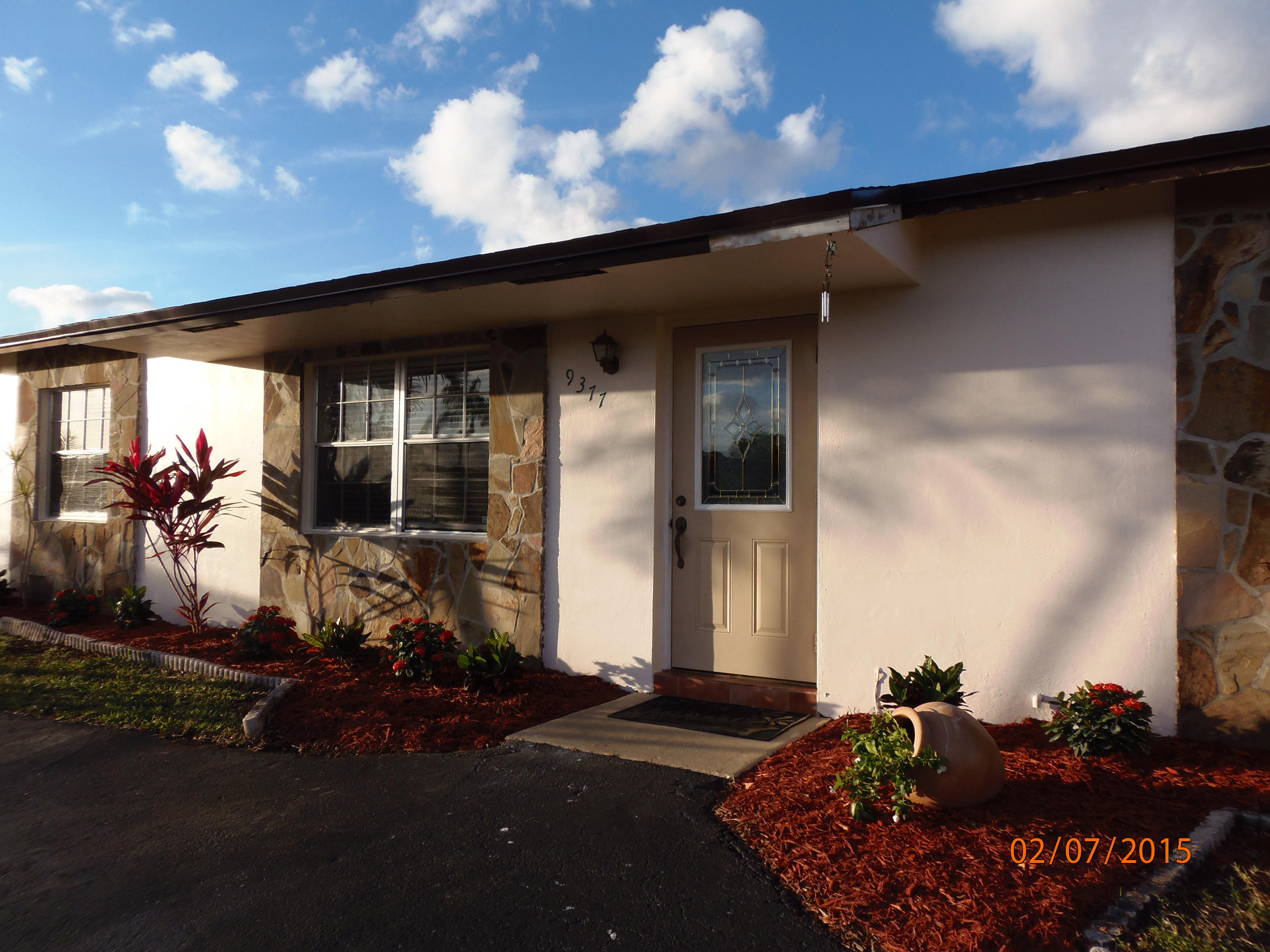 9377 Southampton Place Boca Raton, FL 33434 - Photo 4 of 42 2