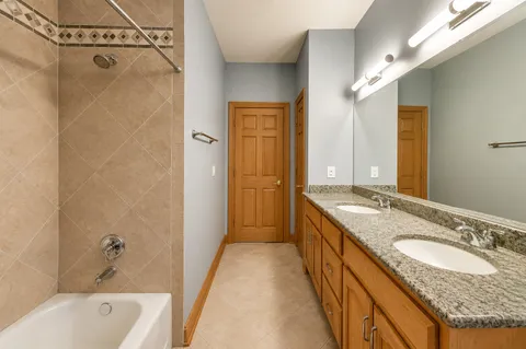 $699,500 | 22094 Thyme Lane, Frankfort, IL 60423